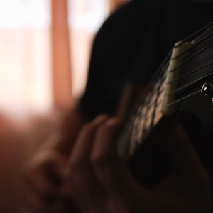 插B赤裸裸的性交
